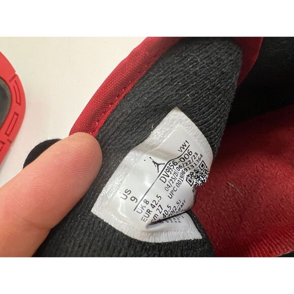 Nike Air Jordan 2 Retro Low Christmas Men's Size 9. - Picture 8 of 8